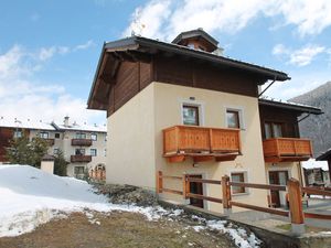 22020723-Ferienhaus-4-Livigno-300x225-2