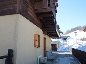 22000393-Ferienhaus-4-Livigno-300x225-1