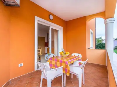 Ferienhaus für 12 Personen (190 m²) in Liznjan 2/10