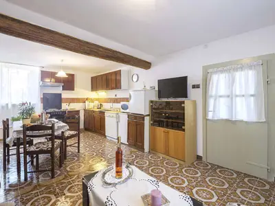 Ferienhaus für 5 Personen (100 m²) in Liznjan 10/10