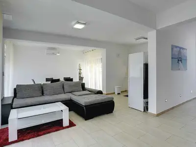 Ferienhaus für 6 Personen (100 m²) in Liznjan 9/10