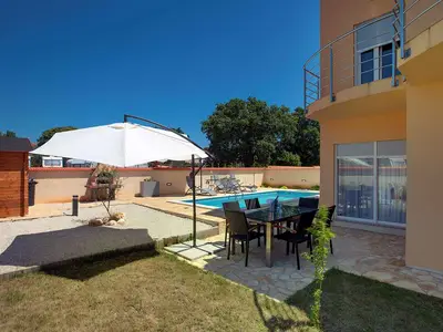 Ferienhaus für 6 Personen (100 m²) in Liznjan 7/10