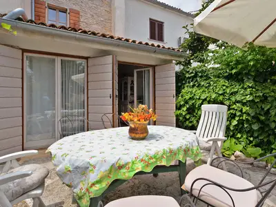 Ferienhaus für 5 Personen (115 m²) in Liznjan 1/10