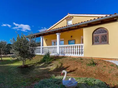 Ferienhaus für 5 Personen (110 m²) in Liznjan 4/10