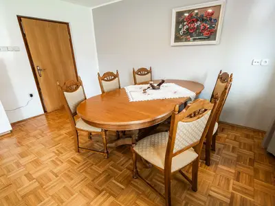 DiningRoom