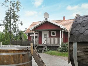 19313718-Ferienhaus-6-Ljung-300x225-1