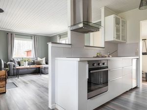 23831268-Ferienhaus-5-Ljungbyholm-300x225-5