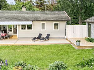 23165115-Ferienhaus-6-Ljungskile-300x225-1