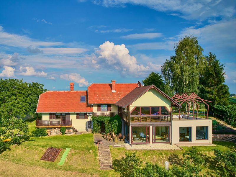 23921286-Ferienhaus-6-Ljutomer-800x600-0