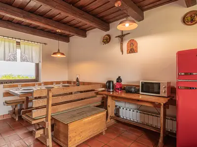 Küche und Essbereich