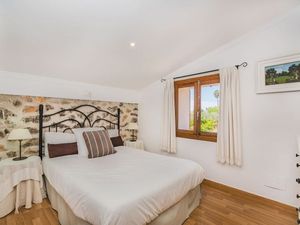 19073978-Ferienhaus-6-Lloseta-300x225-4