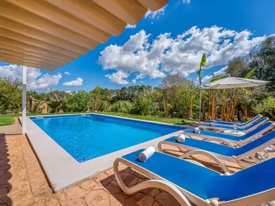 PoolOfHouse
