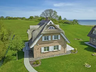 Ferienhaus für 6 Personen (220 m²) in Lobbe (Rügen) 1/10