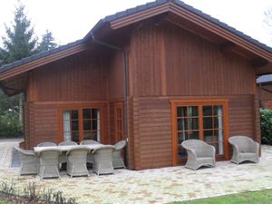 22510167-Ferienhaus-8-Lochem-300x225-1