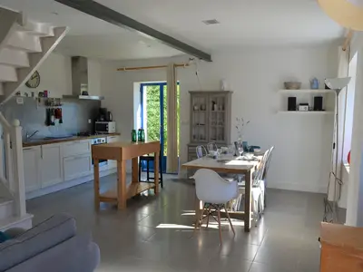 DiningRoom