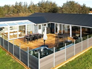 23553525-Ferienhaus-8-Løkken-300x225-1