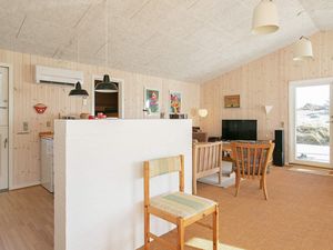 22397603-Ferienhaus-8-Løkken-300x225-5