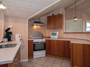 23724416-Ferienhaus-8-Løkken-300x225-4