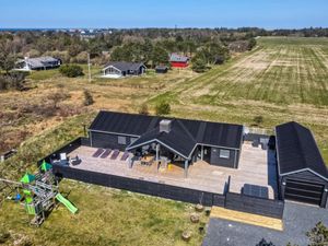 Ferienhaus für 8 Personen (140 m²) in Løkken