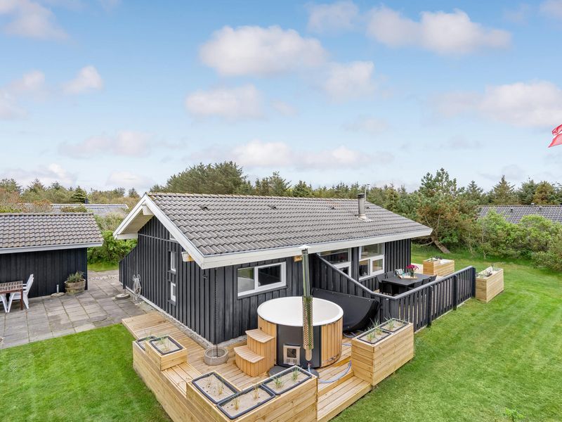 23746542-Ferienhaus-6-Løkken-800x600-0