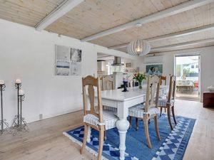 23748262-Ferienhaus-8-Løkken-300x225-4