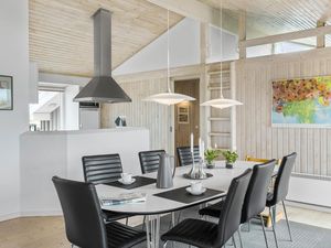 23731159-Ferienhaus-8-Løkken-300x225-5