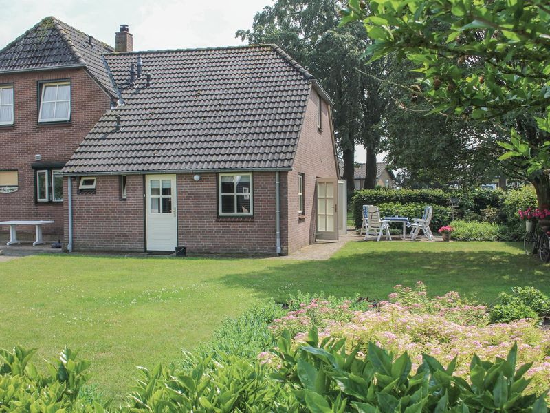 23738024-Ferienhaus-2-Loerbeek-800x600-1