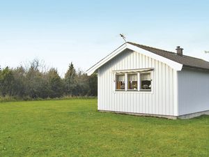 23725277-Ferienhaus-4-Löttorp-300x225-2