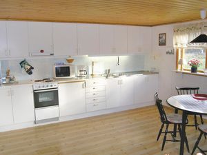 23725277-Ferienhaus-4-Löttorp-300x225-3