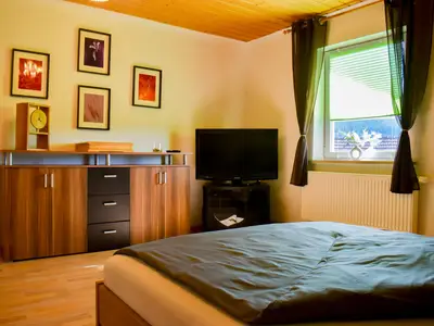 Schlafzimmer 2