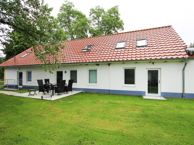 23278960-Ferienhaus-6-Lohmen-800x600-0