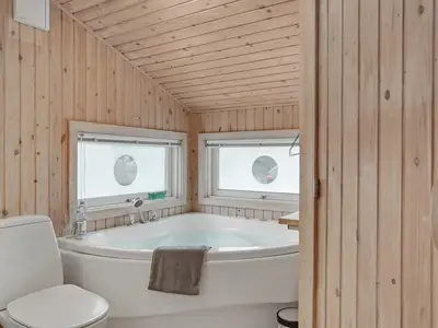 hot-tub