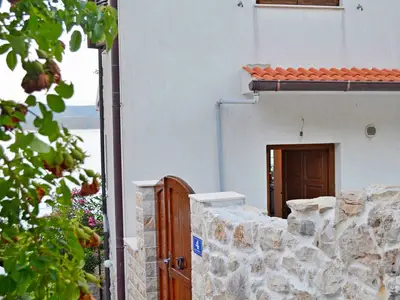 Ferienhaus für 4 Personen (70 m²) in Lokva Rogoznica 4/10