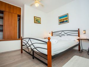 23072093-Ferienhaus-8-Lokva Rogoznica-300x225-5