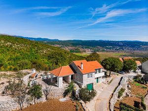 Ferienhaus für 5 Personen (100 m²) in Lokvičići