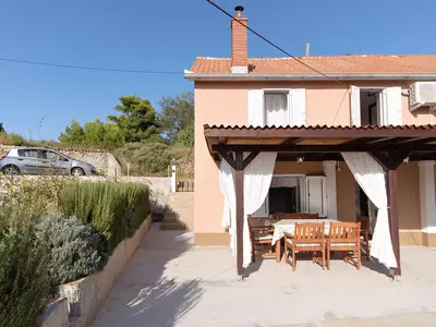 Ferienhaus für 4 Personen (65 m²) in Lopar 5/10