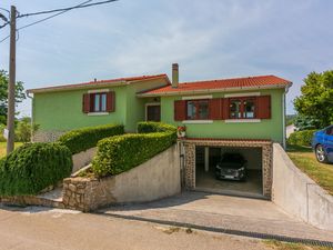 23945352-Ferienhaus-6-Lopar-300x225-2