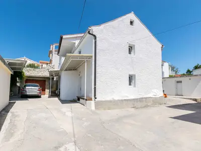 Ferienhaus für 6 Personen (95 m²) in Lopar 8/10