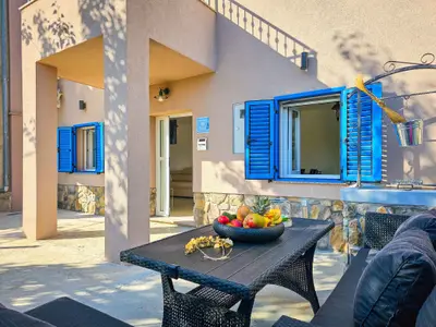 Ferienhaus für 8 Personen (190 m²) in Lopar 2/10