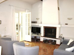 23580666-Ferienhaus-6-Lorgues-300x225-3