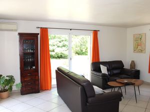 23580662-Ferienhaus-6-Lorgues-300x225-2