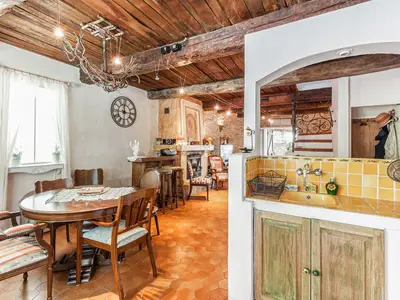 DiningRoom