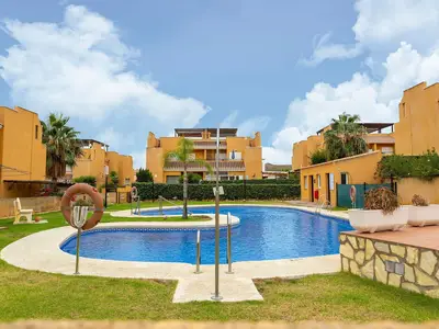 PoolOfHouse