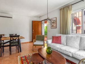 24050471-Ferienhaus-6-Los Montesinos-300x225-3