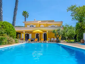 Ferienhaus für 8 Personen (280 m²) in Loulé