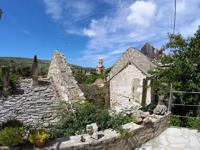 Ferienhaus für 4 Personen in Ložišća 8/10