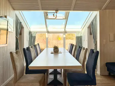 Wohnzimmer mit Essbereich