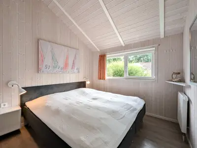 erstes Schlafzimmer