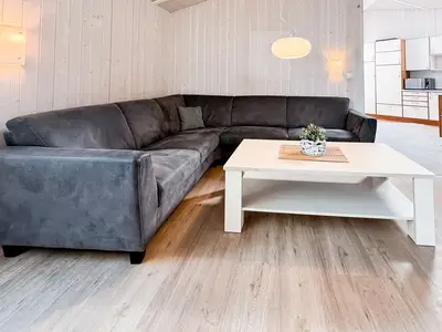 Wohnzimmer mit Sofaecke