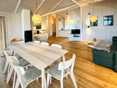 Essbereich mit Blick zum kamin